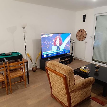 Bel Appartement Disponible Conflans-Sainte-Honorine Eksteriør bilde