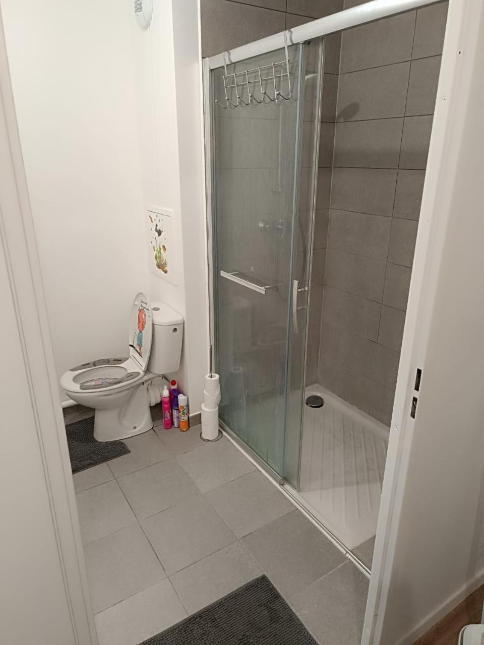 Bel Appartement Disponible Conflans-Sainte-Honorine Eksteriør bilde